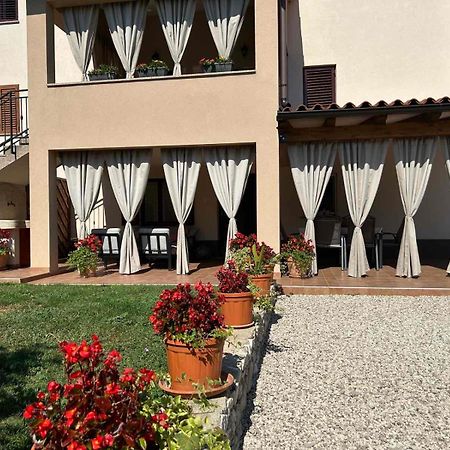Apartmani Antonija Vozilici Exterior photo