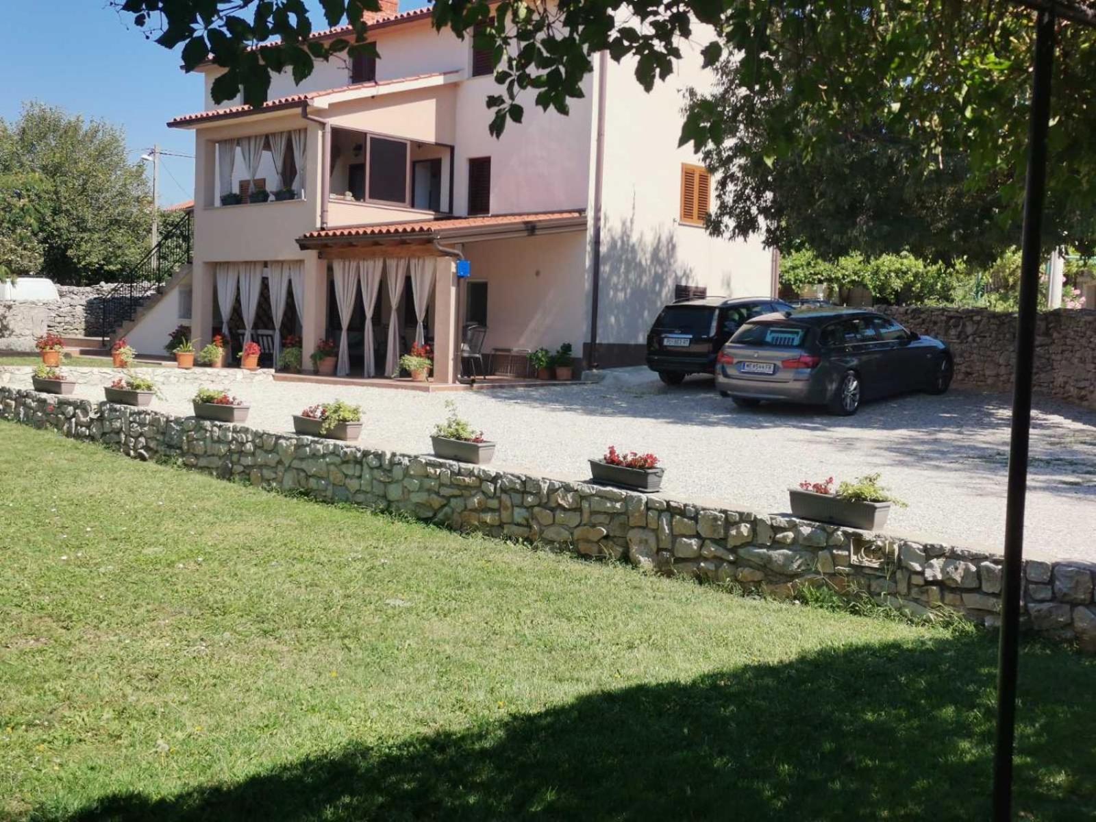 Apartmani Antonija Vozilici Exterior photo